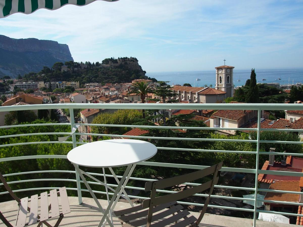 Indigo Cassis Exterior foto