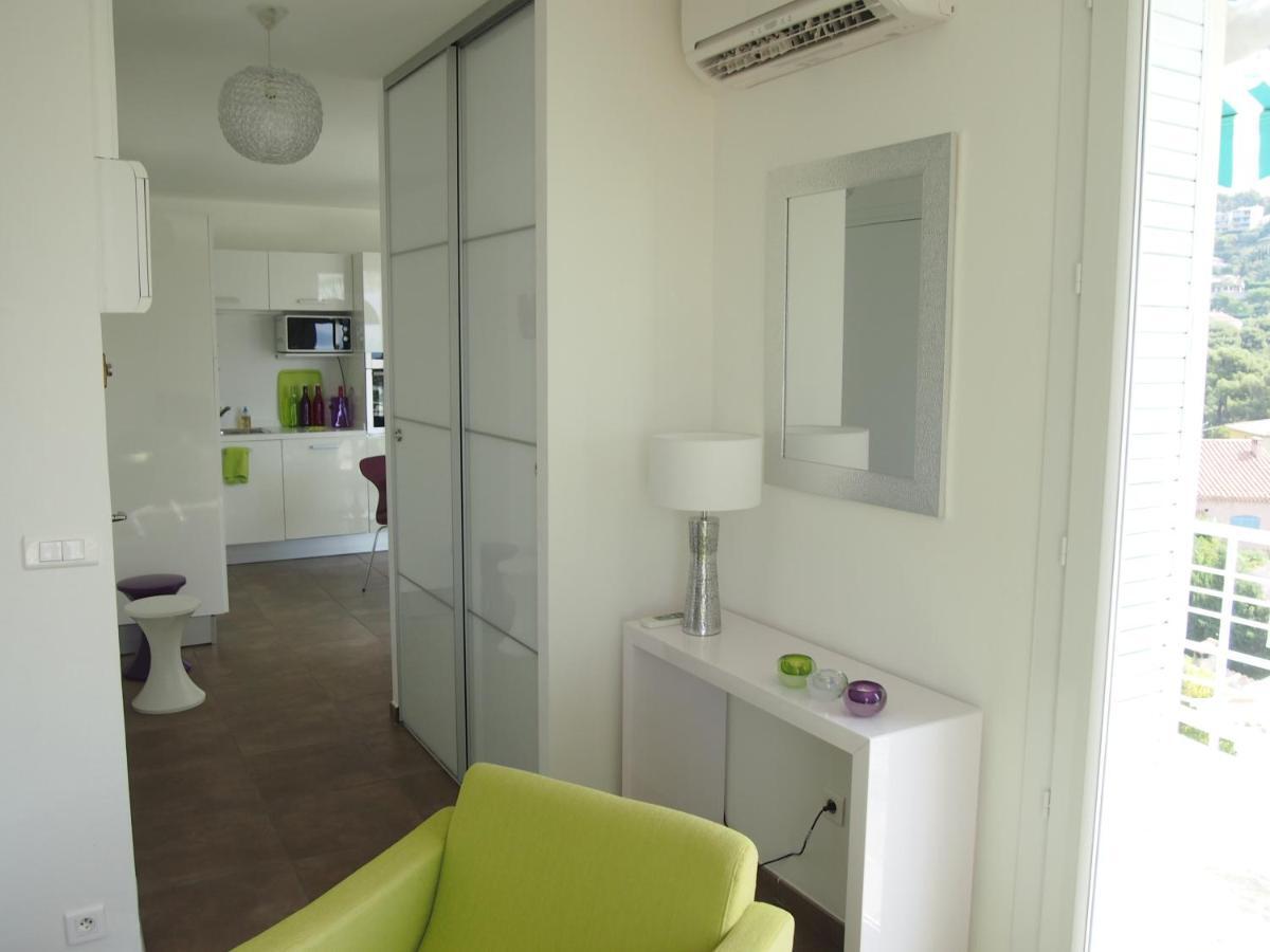 Indigo Cassis Exterior foto